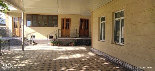 uy sotiladi.hamma sharoiti bor olgan odam mazza qb yashidi