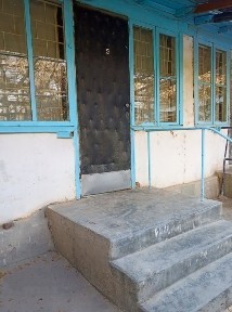 3 комн. квартира в коттедже за ЦУМом в гор. Навои