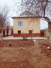 Uy srochna sotiladi