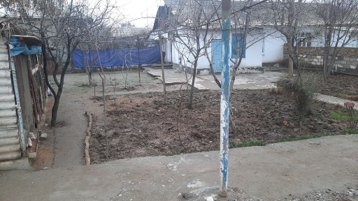Уй жой сотилади. шурчи