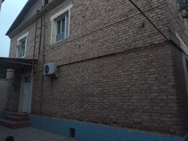 Ховли сотилади. Катедж уй. Миллий гвардия бошкармаси