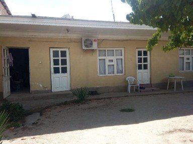 Yashnabodta hovli joy