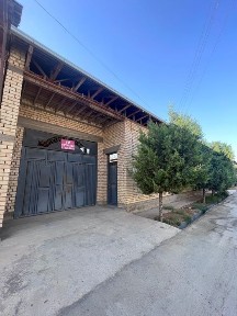 Yangiyo'l tumanida hovli sotiladi