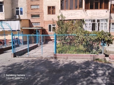 Квартира сотиоади 2хона 3хона килинган