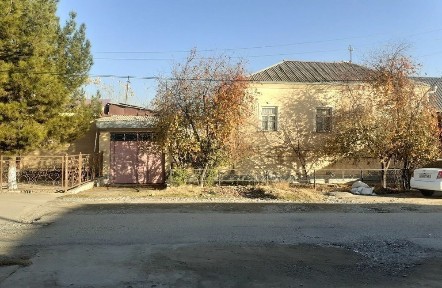 Payariq tuman markazida uy joy sotiladi