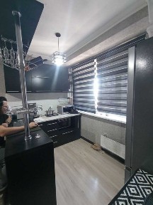 прадам квартиру 2х комнатную переделаную в 3х
