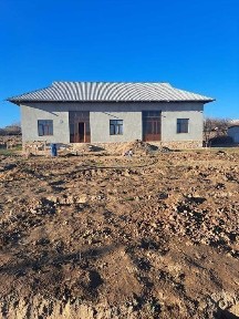 Uy sotiladi yangı qurilgan Samarqand Koshrabot da buloqboshi