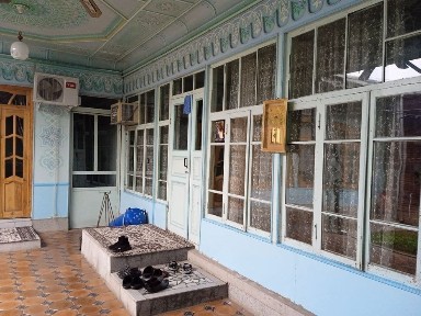 Uy sotiladi Mirobod tumani Oq Uy Mahallasi