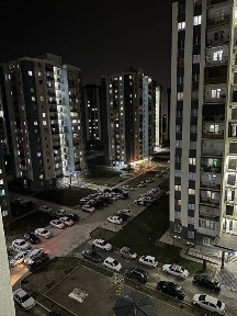 Srochno srochno 3 xonali 68 kvadratli kvartira sotiladi