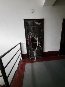 Продам квартиру новостроек 5 етаж 2 комнатная