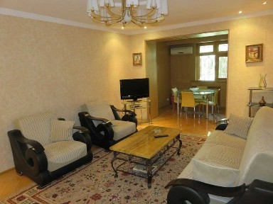 Rent Сдается в аренду 3 ком на м Ойбек, Гранд Мир (Россия) гостиница