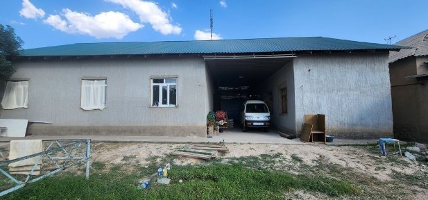 Ташкентская область, Искандар