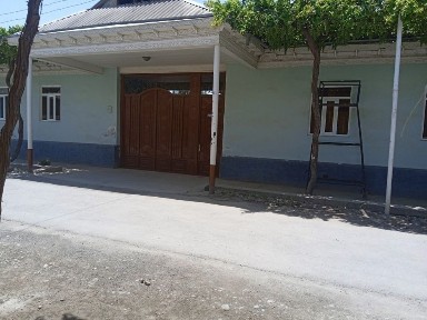 Xovli uy SOTILADI! 80.000$ kami bor