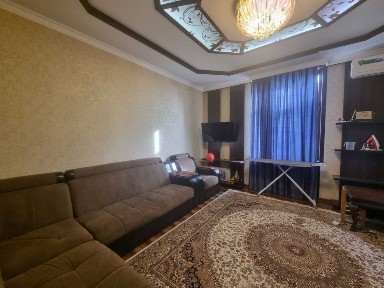 Квартира на Юнусабаде 3/6/6 в жилом комплексе 