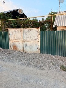 Продаю дачу, бывшее урожайное общество, по адресу, Камалак 296.