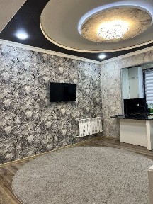 Срочно сдается лабзак 2х комнатная. Своя. Абдулла Кадырий 33