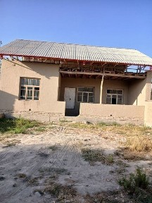 !Uy Sotiladi! Kelishilgan holda.