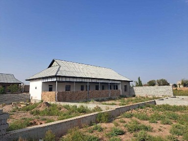 янги курилаётган Уй сотилади тугиз махалла сеплон чорахага Якин жойда
