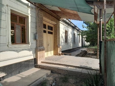 Турткулда турар уй-жой