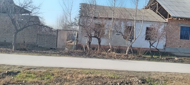 Ховли уй сотилади, срочно