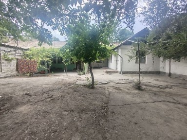 Продается дом в г. Гулистане ул. Бунедкор д 100/3
