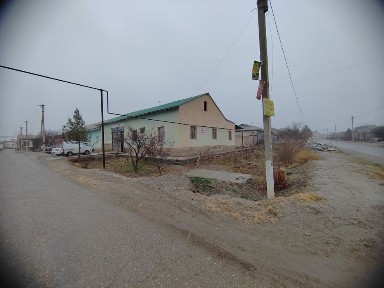 Xovli sotiladigan, 6 sotiq. 5 xona, katej variat qilingan