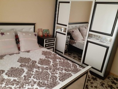 Продаю квартиру с ремонтом с мебелью и техникой