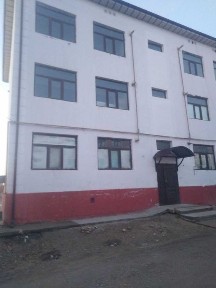 Ko'p qavatli uydagi xonadon