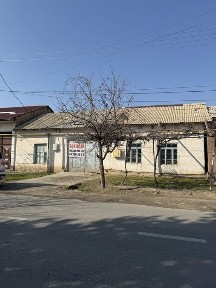 Yaxshi xolatdagi hovli sotiladi