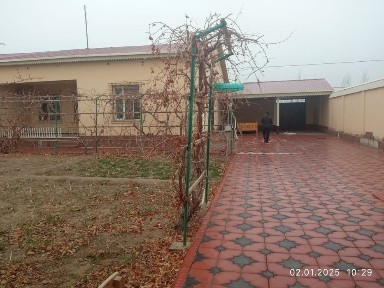 Ullibog dingda epoteka sotiladi tayor hamma jihozlari bilan 12 sotik