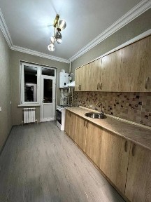 Продам Юнусабад 18 2/4/7