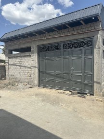 Срочно 3 сотик каробка уй сотилади