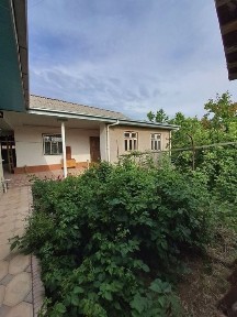 Ташкентская область, Искандар