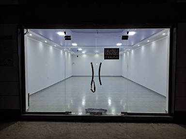Сдаются в аренду 2 новых магазина в районе Карапчи.