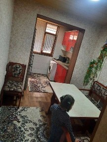 Сдаётся 3х-комнатная квартира возле Центральной аптеки