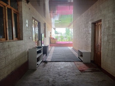 Ташкентская область, Искандар