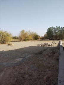 Uy xovli sotiladi