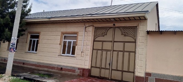 Продаётся дом в г. Джума