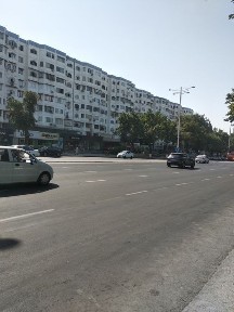 3ёх комнатный квартира в центре города Метро МИНОР