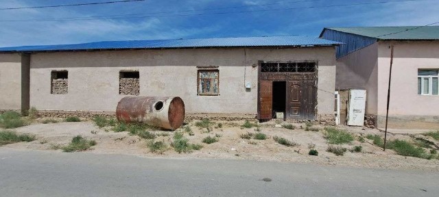 Жай сатылады Орак балга мал базар тарепте
