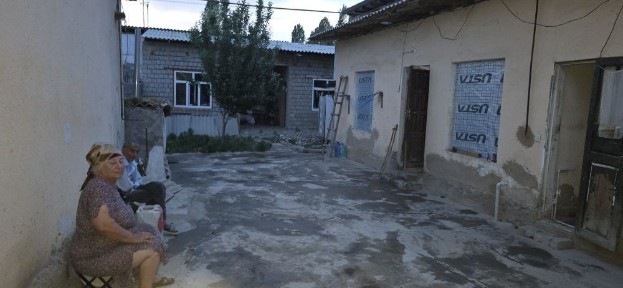 Продаётся дом 206 квадратов временка туалет душ плюс две комнаты новые