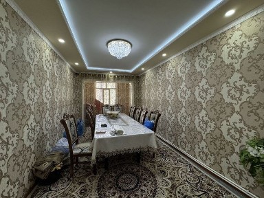 Продается 4х комнатная квартира. Чирчик