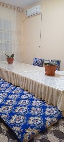 Uy sotiladi 3 xona 2 qavatli domning 1-qavati