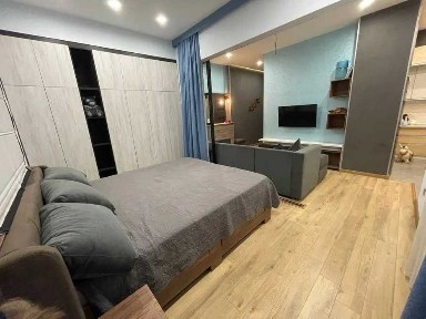 Центр, 1/4/7, с авторским ремонтом - 42 м2, метро Хамида Алимжана.