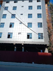 Uy yangi va yaxshi joyda