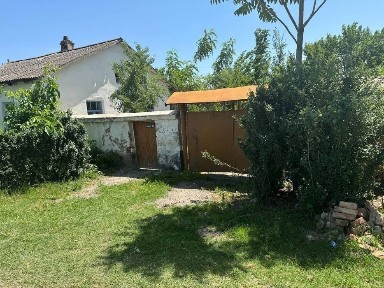 Уй сотилади срочно