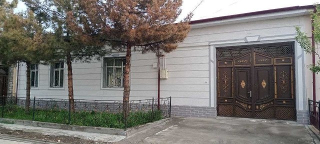 6 соток ховли сотилади Мирзо-Улугбек тумани Заковат (Учхоз) махаллада!