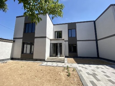 Евродом 240м2. 3 сотки