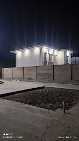 Ховли сотилади срочно