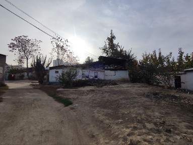 Biznes uchun uy ijaraga beriladi, yangi qurilish qilsa bo'ladi